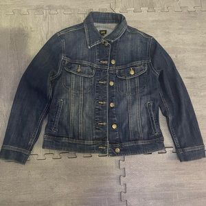 Lee Denim Jean Jacket. Women’s size small.